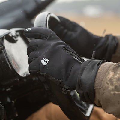  Gator Waders In Action Cruze Gloves Unisex Black 3 View 